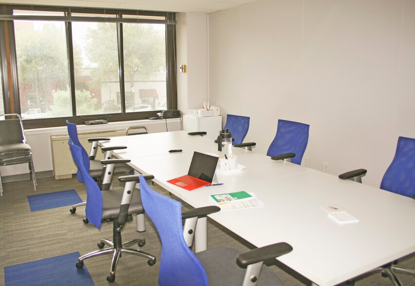 801 N Pitt St, Alexandria, VA for sale - Building Photo - Image 3 of 7