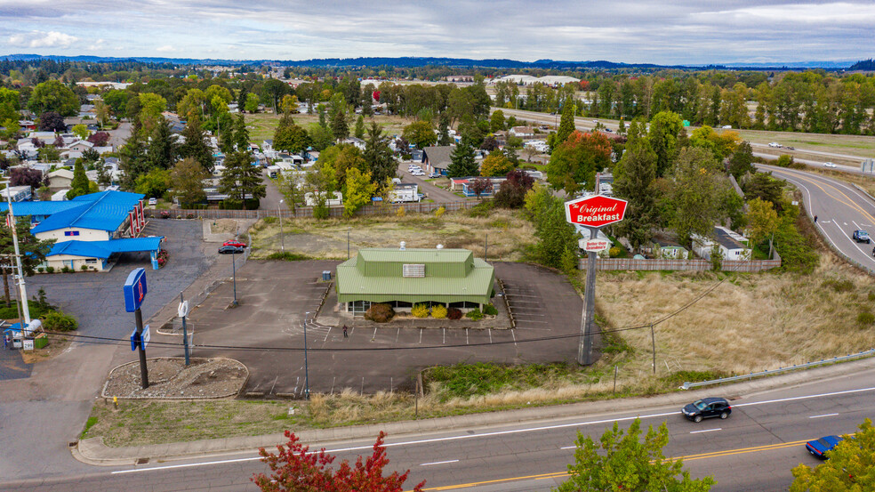 3225 Santiam Hwy SE, Albany, OR for sale - Building Photo - Image 3 of 4