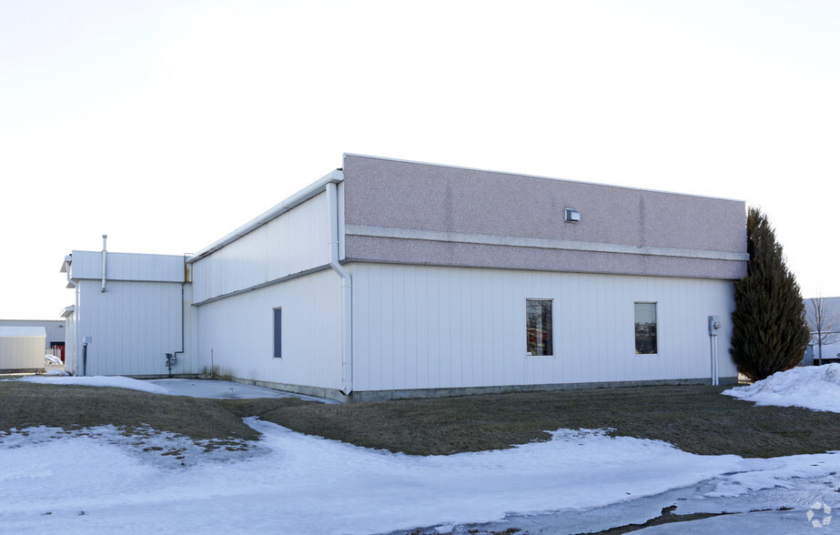 189 Bay St, Russell, ON for sale - Building Photo - Image 3 of 3