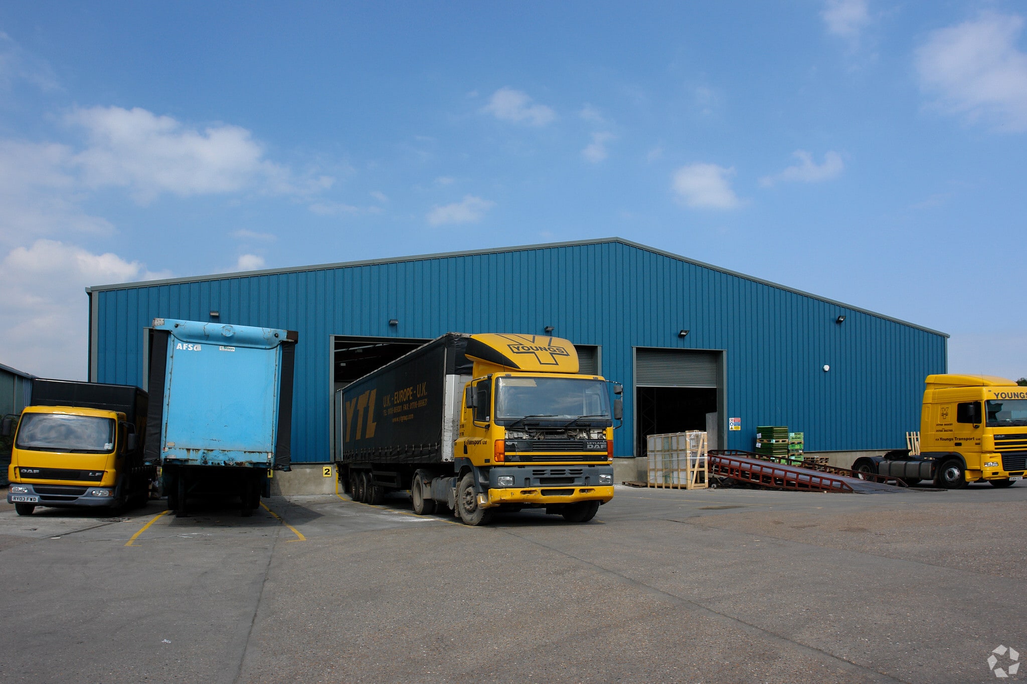 Botany Way, Purfleet to rent Primary Photo- Image 1 of 3