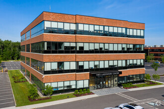 2 Lakeshore Ctr, Bridgewater, MA for sale Building Photo- Image 1 of 1