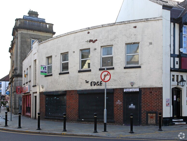 7A-7D The Parade, Neath for sale - Primary Photo - Image 1 of 1