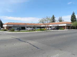 715-735 N Main St, Manteca, CA for sale Primary Photo- Image 1 of 1