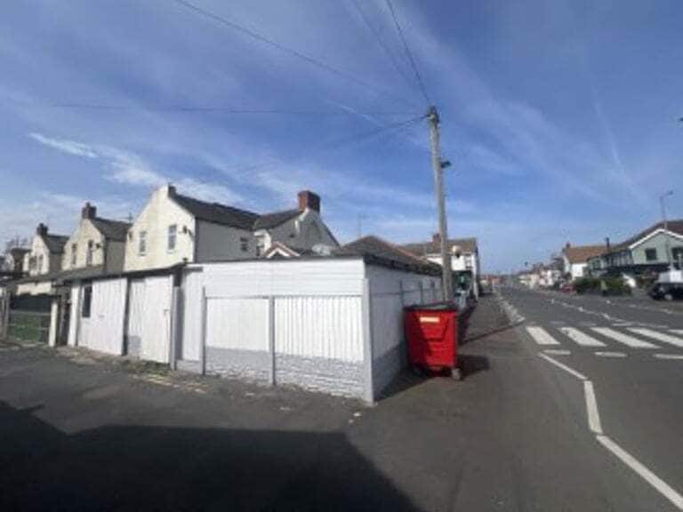 30 Nutter Rd, Thornton Cleveleys for sale - Building Photo - Image 2 of 11