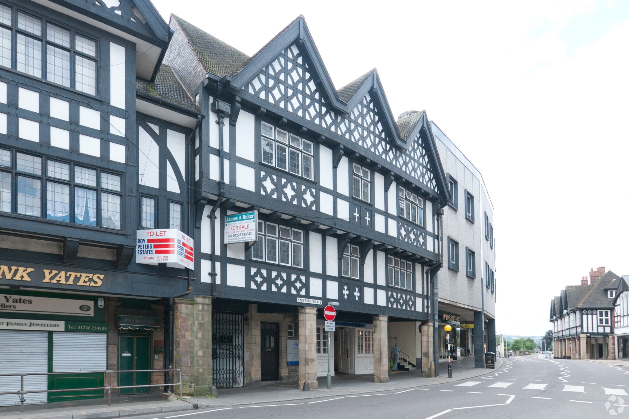 20-22 Knifesmithgate, Chesterfield for sale Primary Photo- Image 1 of 1