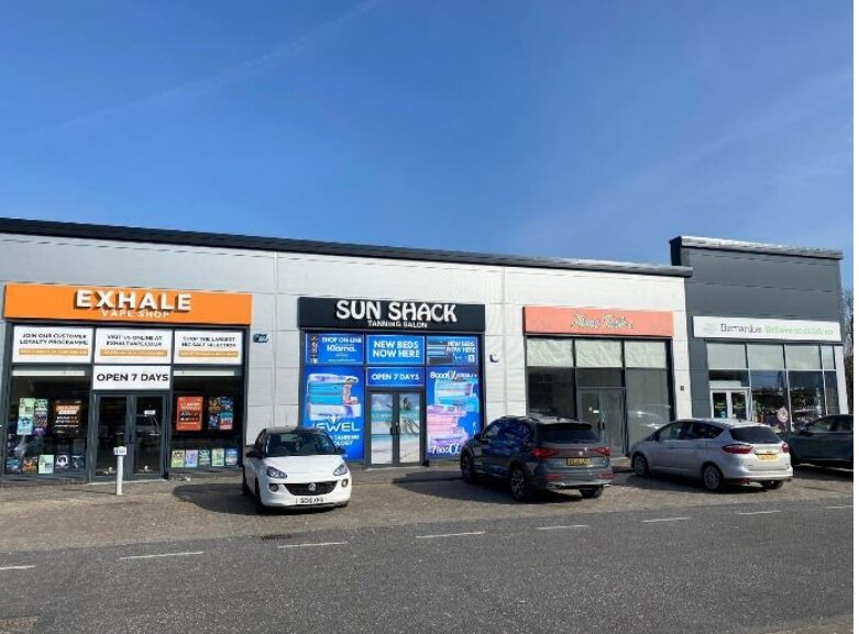 7 South Parks Rd, Glenrothes to rent - Building Photo - Image 2 of 3