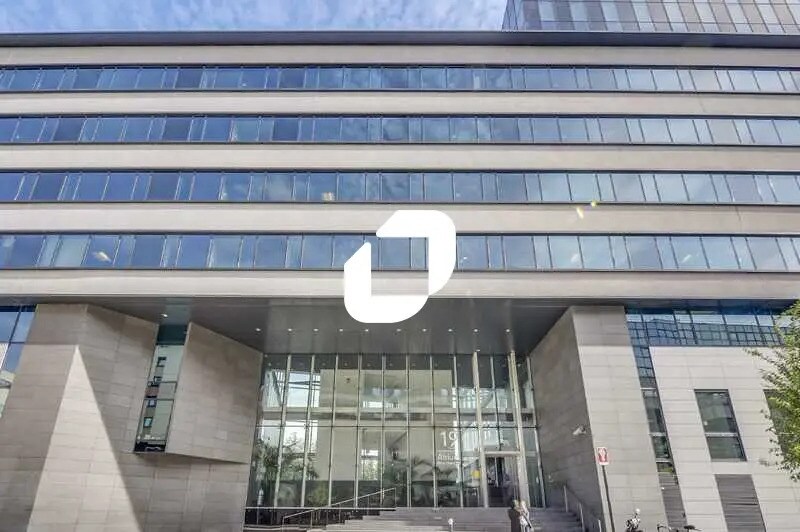 Office in Ivry-sur-Seine to rent - Building Photo - Image 3 of 6