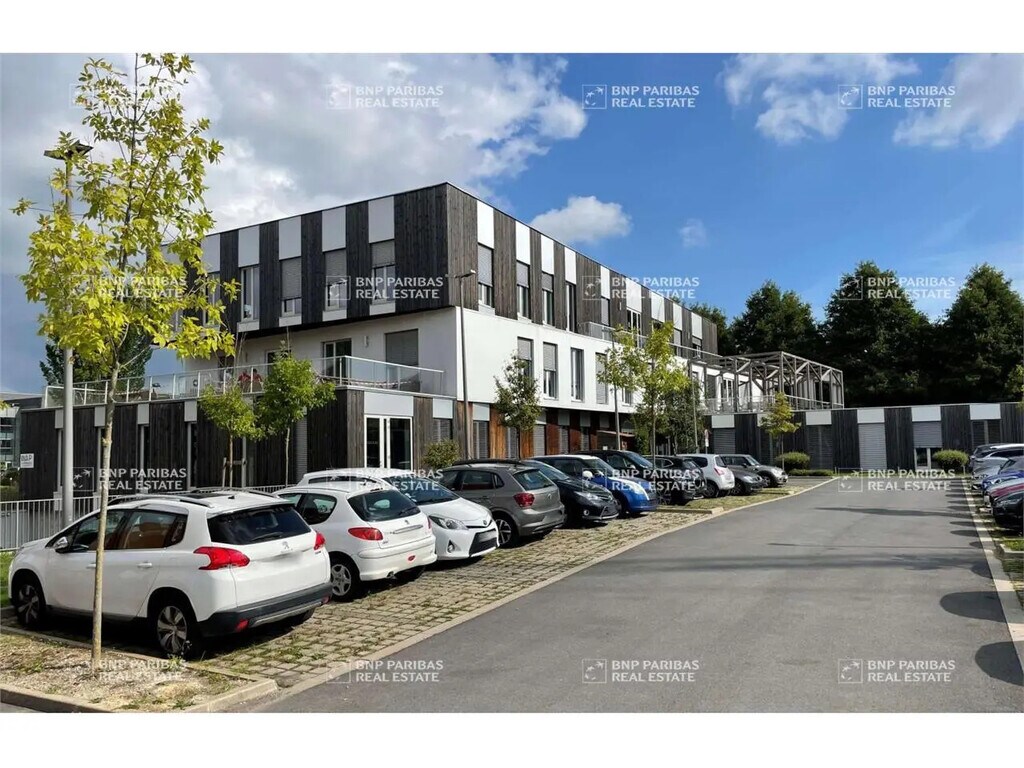 Location Bureaux 2 449 m² - Photo 1