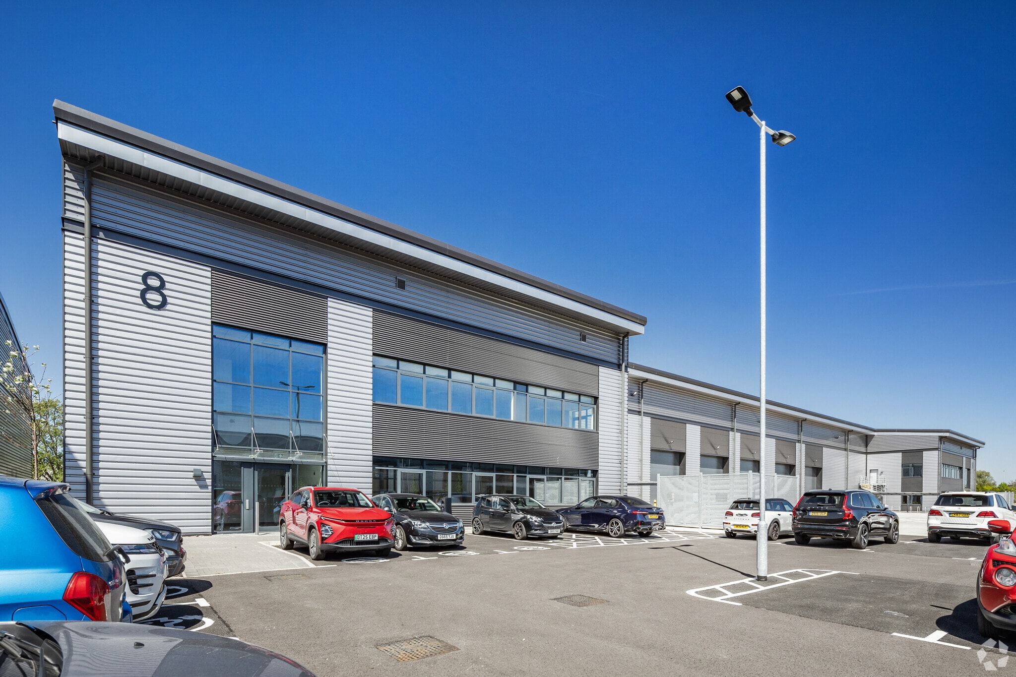 Grimshaw Ln, Manchester to rent Building Photo- Image 1 of 33