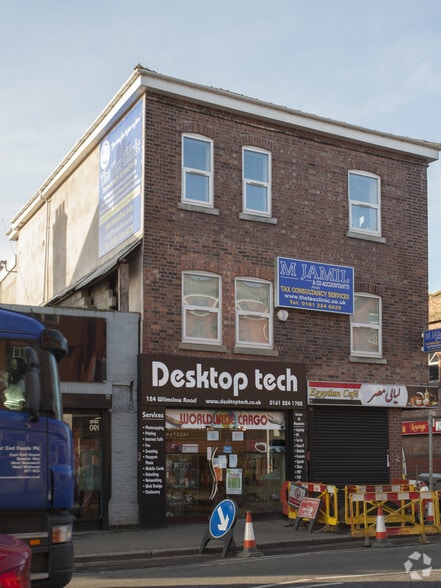 122-128 Wilmslow Rd, Manchester to rent - Building Photo - Image 3 of 6