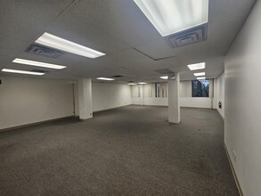 3920 Norland Ave, Burnaby, BC for rent Building Photo- Image 2 of 3