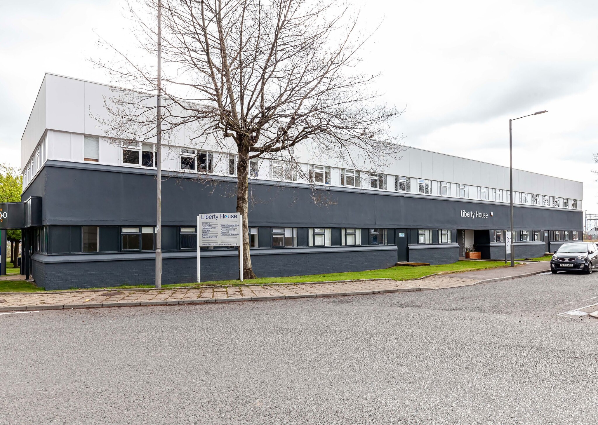 15 Cromarty Campus, Rosyth to rent Building Photo- Image 1 of 4
