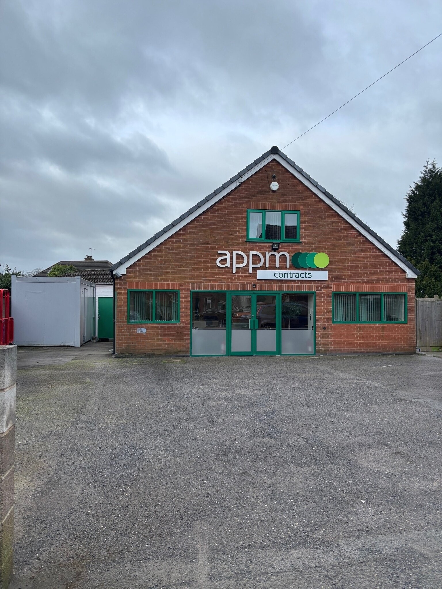 305 Ashby Rd, Coalville for sale Primary Photo- Image 1 of 7