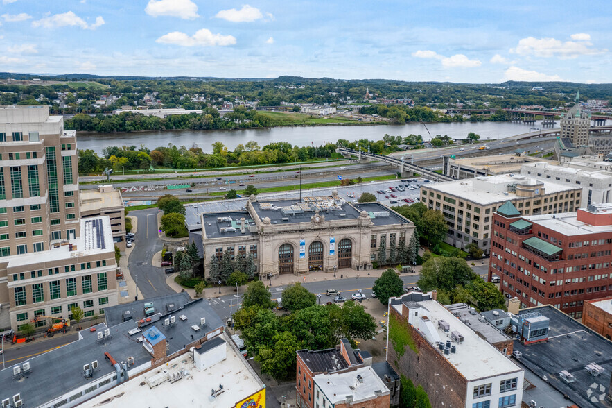 575 Broadway, Albany, NY for rent - Aerial - Image 3 of 4