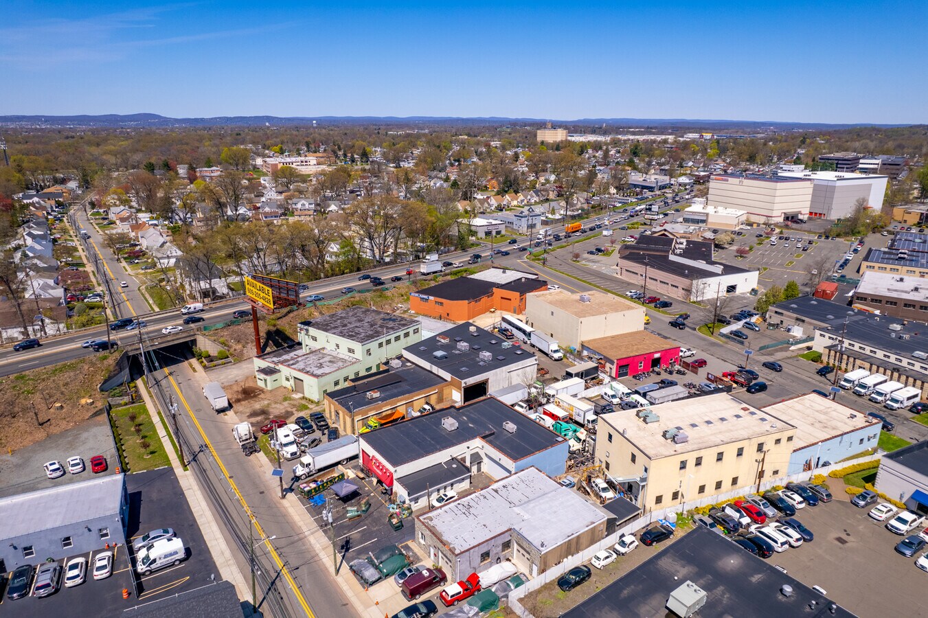 162 Central Ave, Rochelle Park 07662 UK