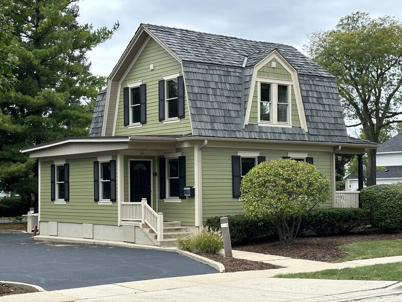 501 W Main St, West Dundee, IL for rent - Building Photo - Image 3 of 11