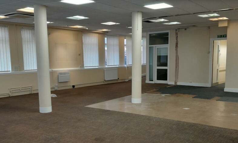 46-50 High St, Evesham to rent Interior Photo- Image 1 of 3