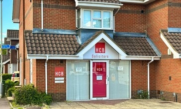 6-8 St. Thomas's Rd, Luton to rent Primary Photo- Image 1 of 6