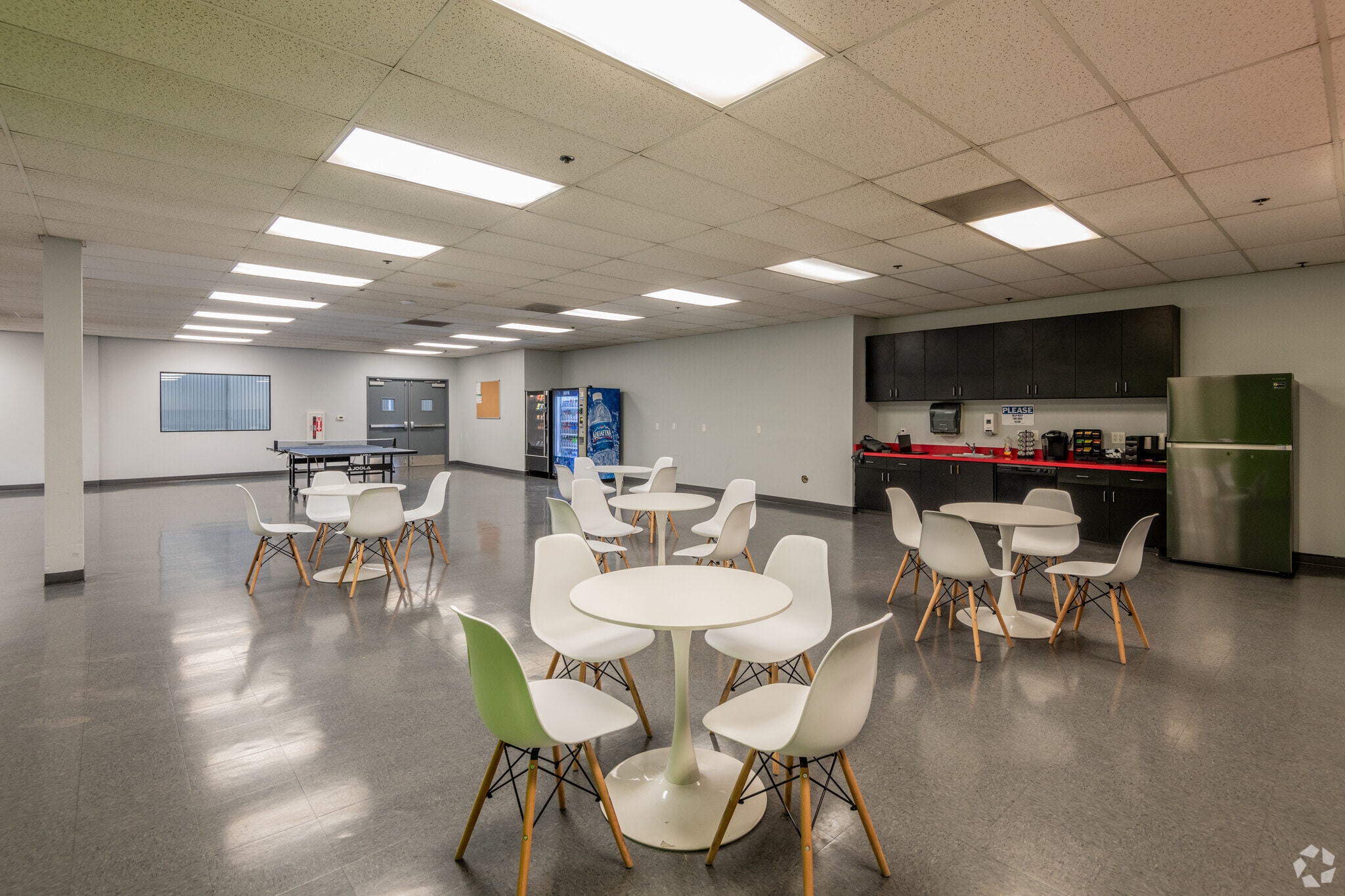 1500 Overland Ct, West Sacramento, CA to rent Interior Photo- Image 1 of 23