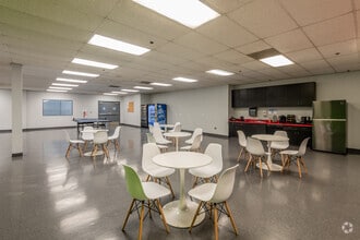 1500 Overland Ct, West Sacramento, CA to rent Interior Photo- Image 1 of 23