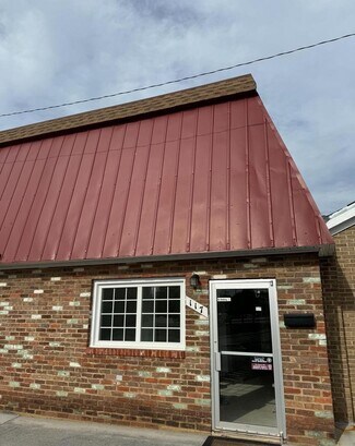 More details for 117 Water St, Front Royal, VA - Retail for Rent