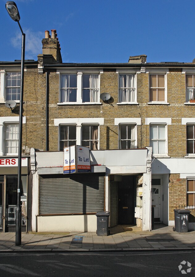 133 Landor Rd, London, SW9 9JD UK