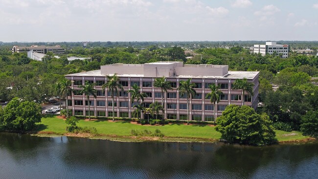 More details for 8201 Peters Rd, Plantation, FL - Office to Rent