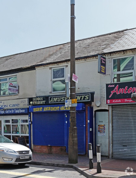 34 High St, Rowley Regis to rent - Primary Photo - Image 1 of 4