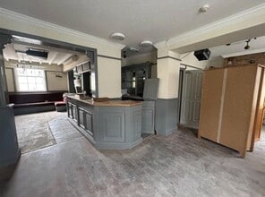 9 High Skellgate, Ripon to rent Interior Photo- Image 2 of 6