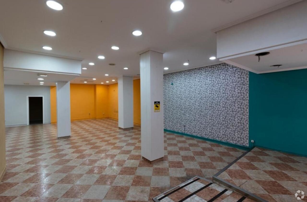 Cuenca, CUE 16004 - Unit Puerta 01, Esc. E -  - Interior Photo - Image 2 of 6