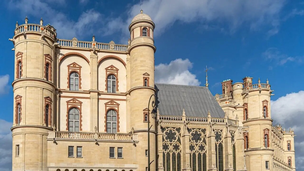 12 Rue De La Salle, Saint-Germain-en-Laye to rent Primary Photo- Image 1 of 5