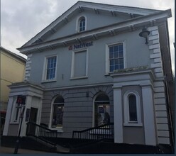 20-20A High St, Tring for sale Building Photo- Image 1 of 9