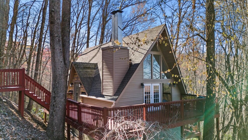 1403 Zurich rd, Gatlinburg, TN for sale - Building Photo - Image 2 of 42