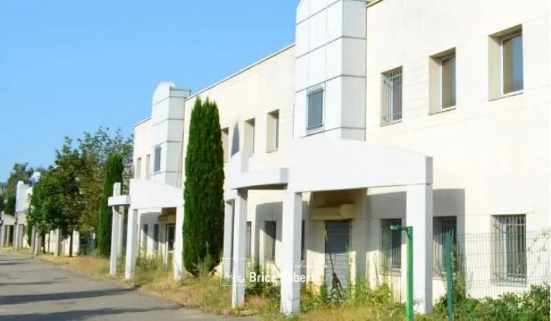 Office in Saint-Priest to rent Building Photo- Image 1 of 17