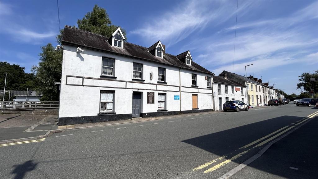 34-38 Cartlett, Haverfordwest for sale Building Photo- Image 1 of 30