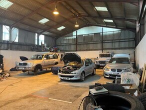 Church Farm, Llantrisant to rent Interior Photo- Image 1 of 2