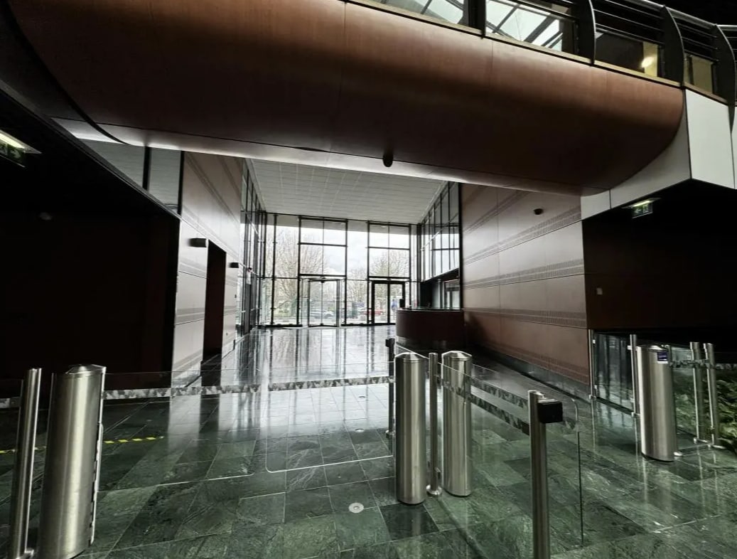 Office in Rosny-sous-Bois to rent Building Photo- Image 1 of 3