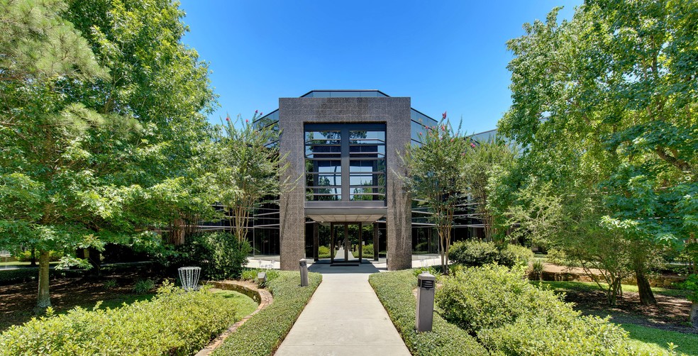 8686 New Trails Dr, The Woodlands, TX for rent - Building Photo - Image 3 of 12