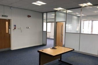 2 Wenman Rd, Thame to rent - Building Photo - Image 2 of 8