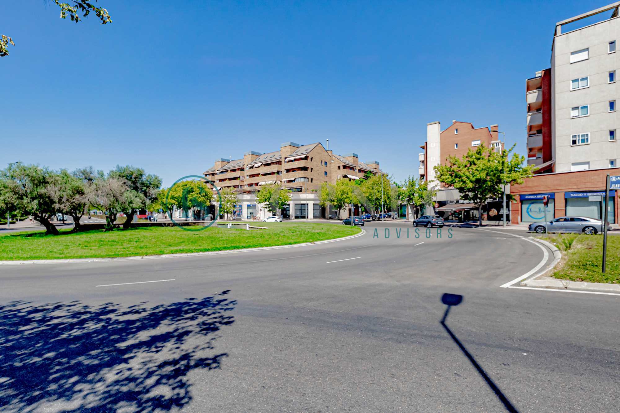 Retail in Alcalá de Henares, Madrid to rent Primary Photo- Image 1 of 4