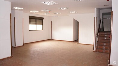 Retail in Algete, MAD for rent Interior Photo- Image 1 of 14