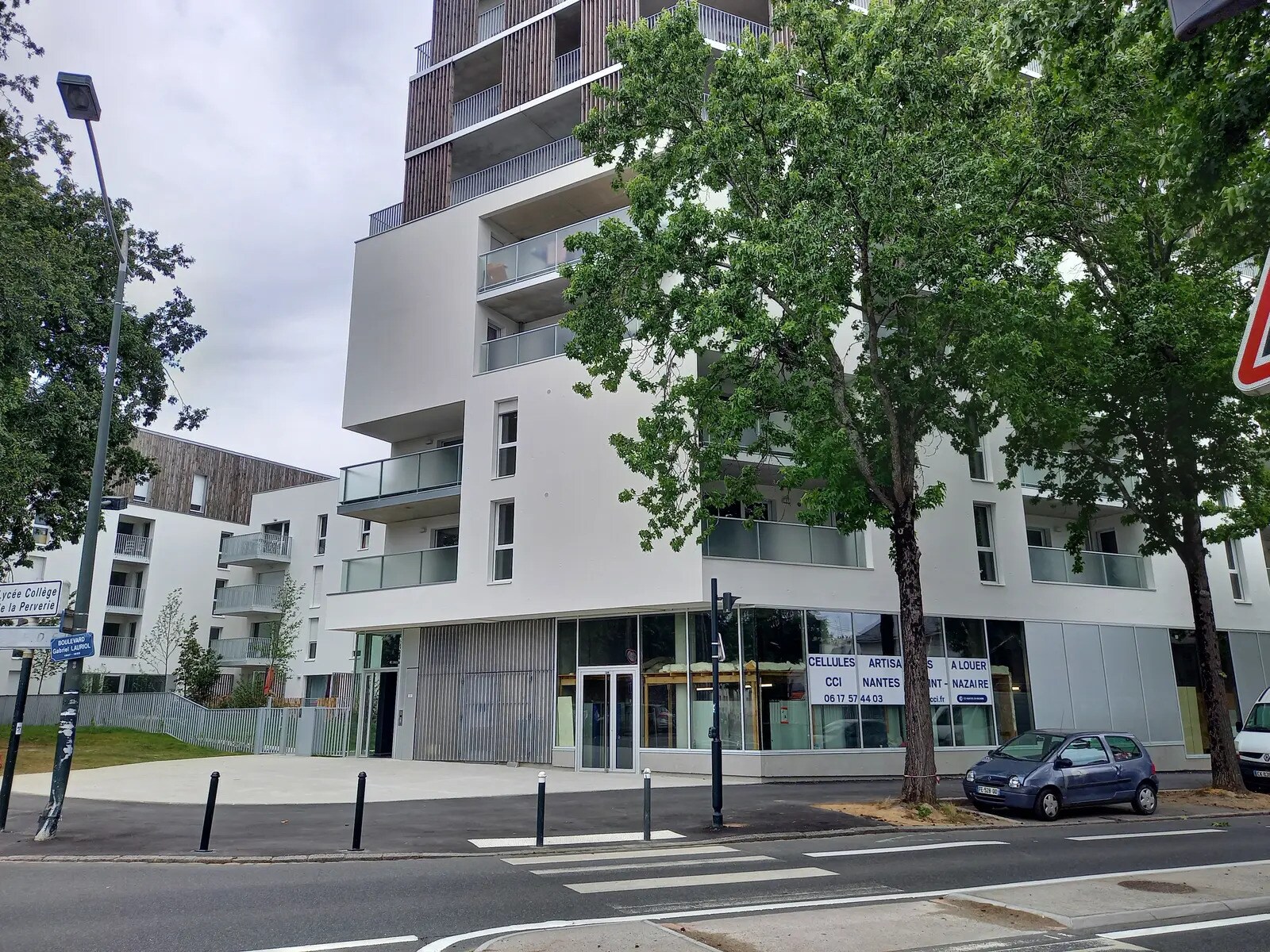 77 Rue De La Perverie, Nantes to rent Building Photo- Image 1 of 13