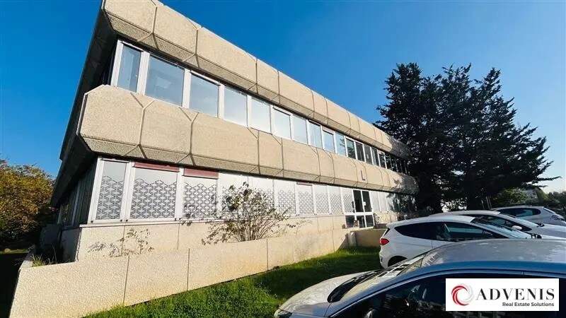 Office in Bruges to rent Building Photo- Image 1 of 10