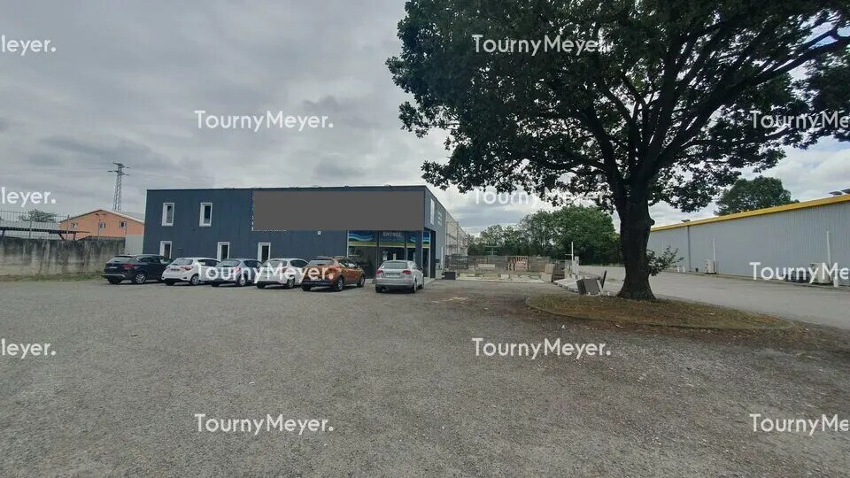 Light Industrial in Portet-sur-Garonne to rent - Building Photo - Image 1 of 12