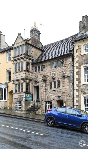 30-32 The Bank, Barnard Castle for sale - Building Photo - Image 1 of 1