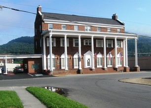 229 S Main Ave, Erwin, TN for sale Building Photo- Image 1 of 1