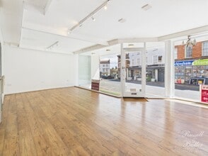 3 West St, Buckingham to rent Interior Photo- Image 1 of 4