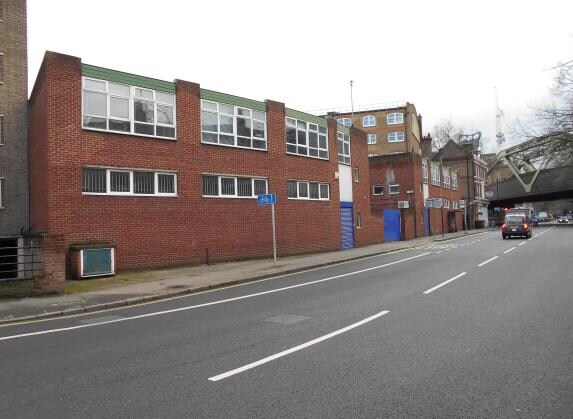 207-209 Southwark Bridge Rd, London for sale Building Photo- Image 1 of 1