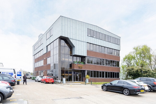 More details for Luckyn Ln, Basildon - Office to Rent