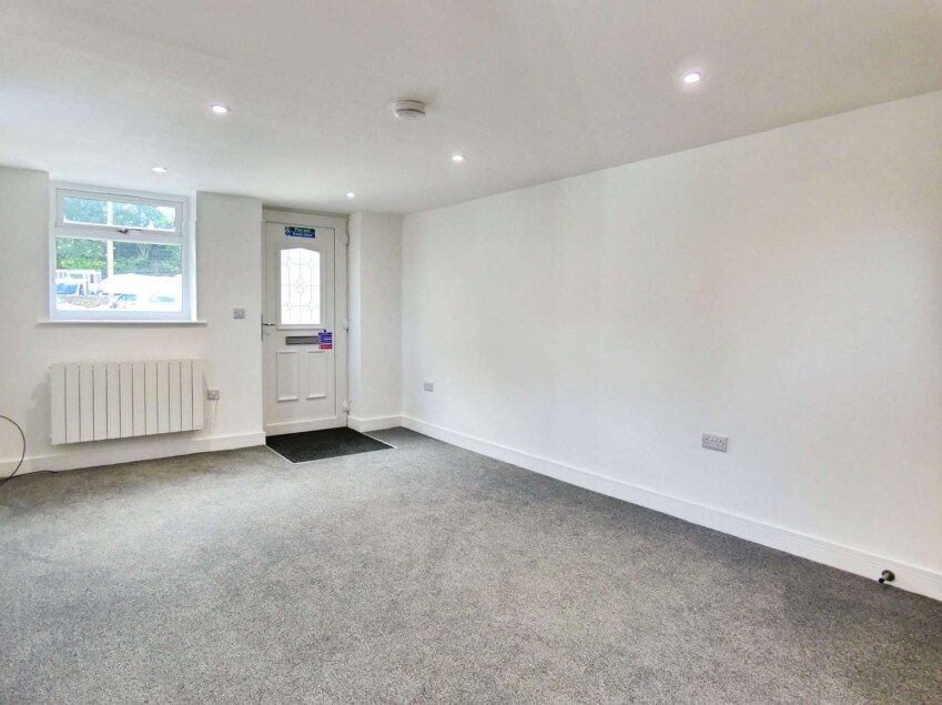 Market Pl, Hawes to rent Interior Photo- Image 1 of 5